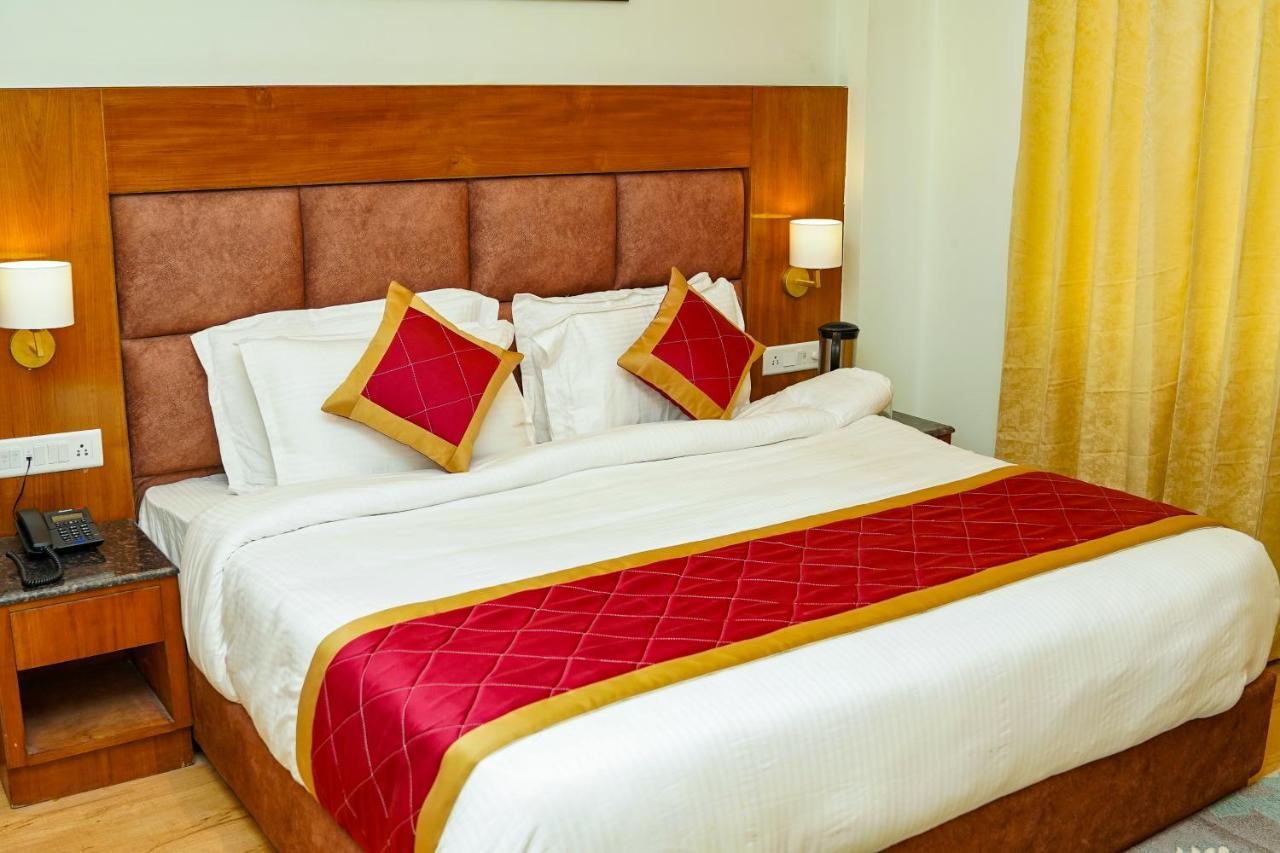 Comfort Inn Snow Park - Manali Buitenkant foto